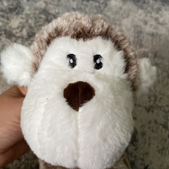 NANDOG PET Plush monkey pet toy with squeaker NWT 🫶🎉 - Picture 4 of 9